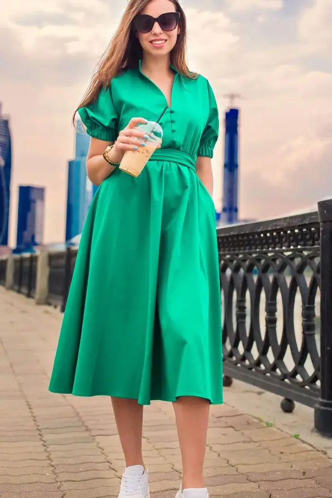 丝滑缎面連衣裙-翡翠色